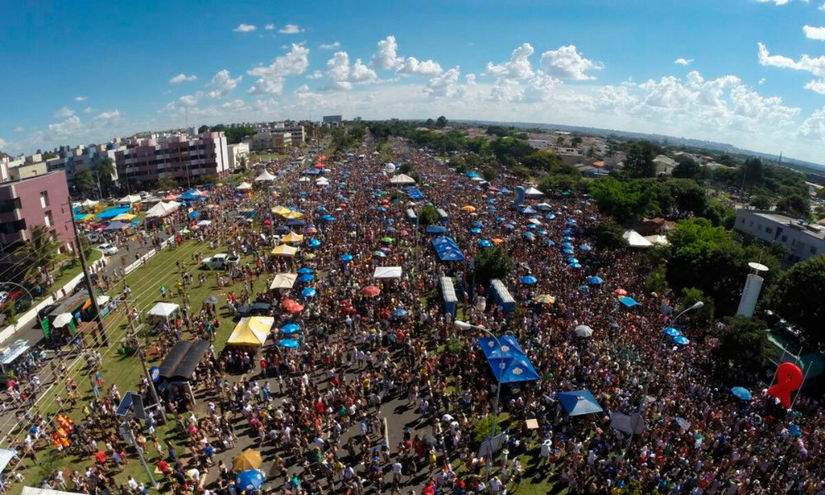 Como é o Carnaval em Brasília? Blocos de Carnaval de Rua Brasilia 2025 Blocos de