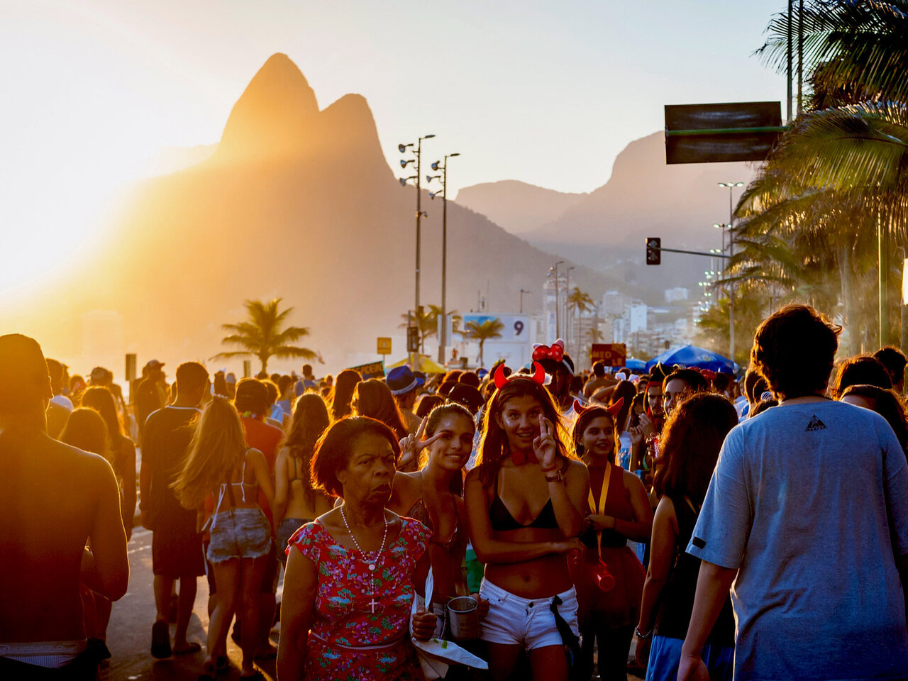 Lista de bairros onde acontece Carnaval de Blocos de Rua no RJ